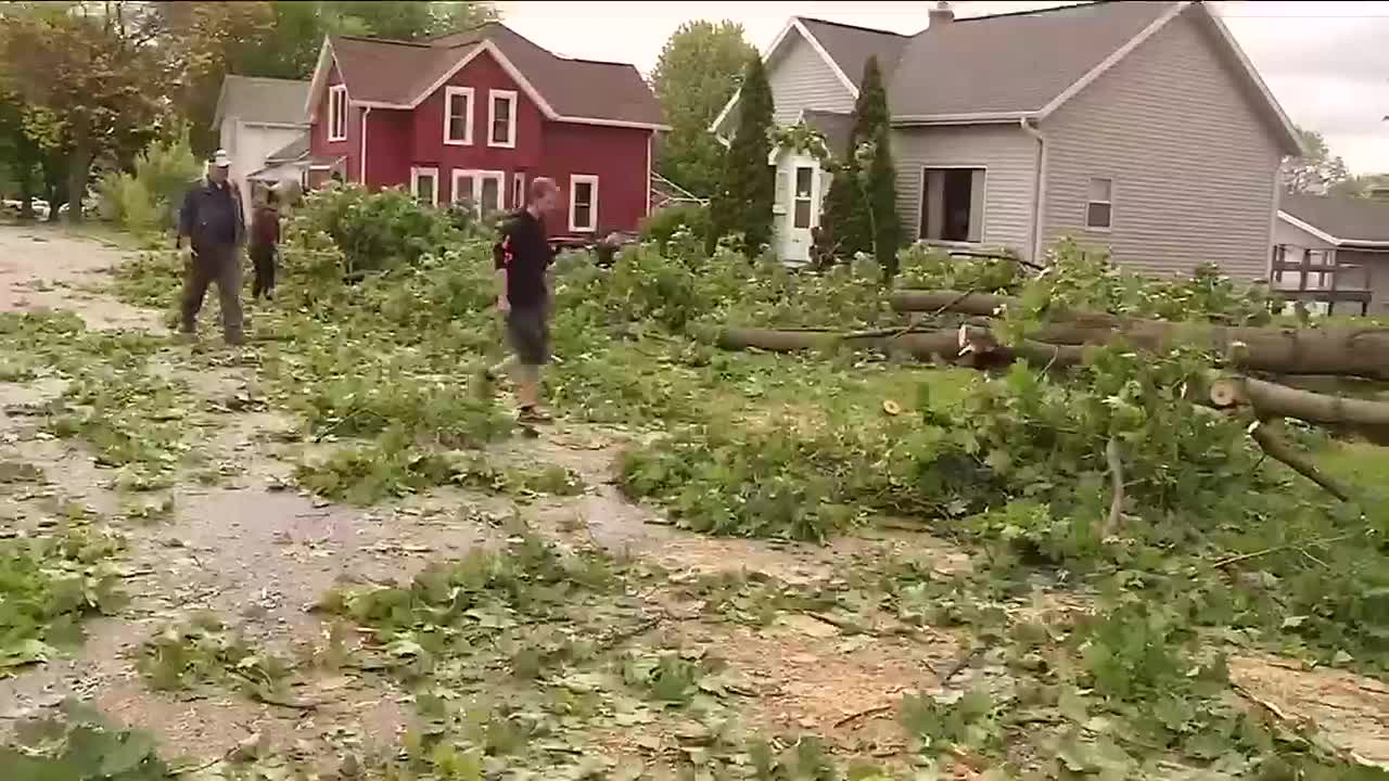Communities across northeastern Wisconsin surveying the damage after severe weather, tornado - Vimarsana News