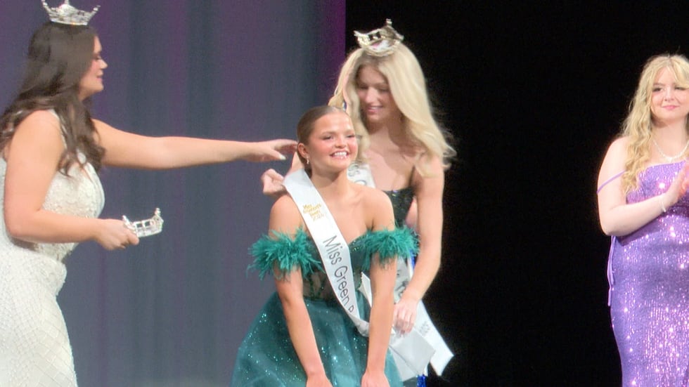 Jersey Tostrup is the Miss Green Bay Area Teen Winner