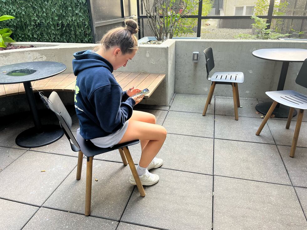 UW-Madison student from Hawaii sees ‘catastrophic’ hometown wildfires