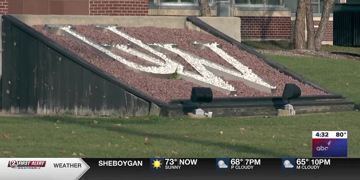 DEBRIEF: Public meeting on UWO Fox Cities campus